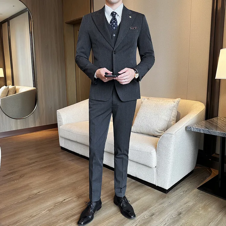 英伦商务西装男套装韩版修身时尚戗驳领休闲西服外套新郎结婚礼服