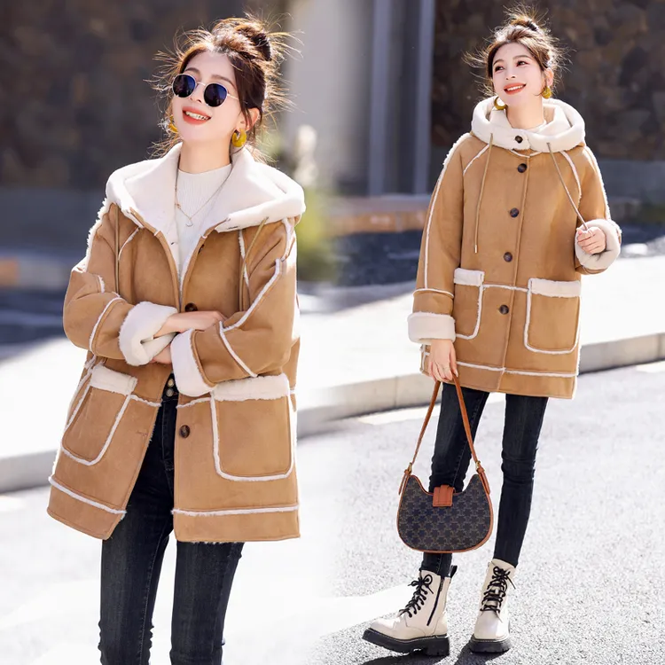 现货供应2024女冬季新款皮毛一体中长款时尚气质仿真羊羔保暖外套