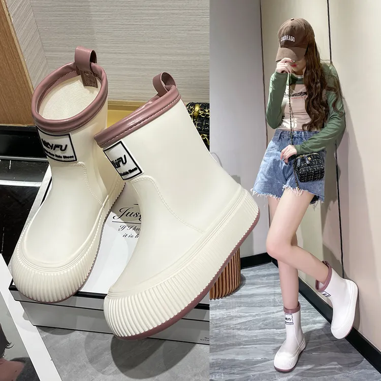 2025新款雨靴儿童亲子款保暖防水防滑加绒可拆卸加绒套外穿靴子