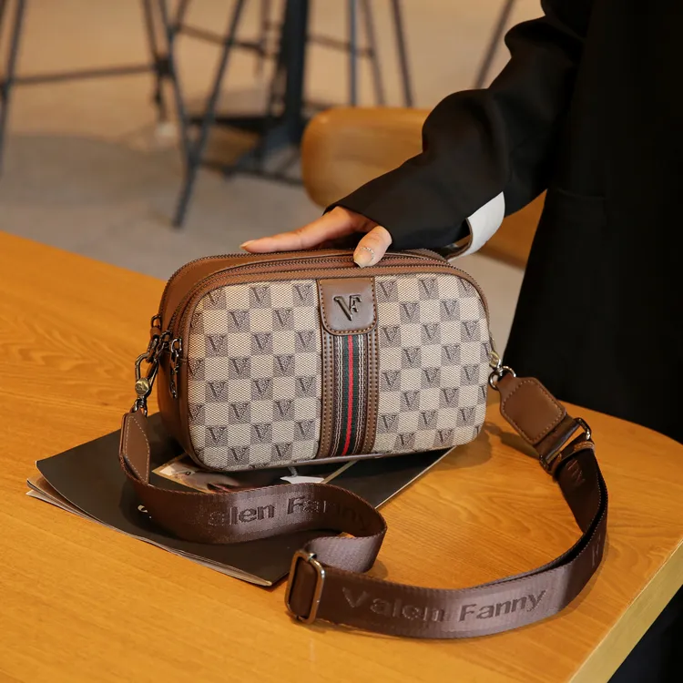 香港品牌Valen Fanny正品VF女真皮高级感印花单肩相机包宽带挎包