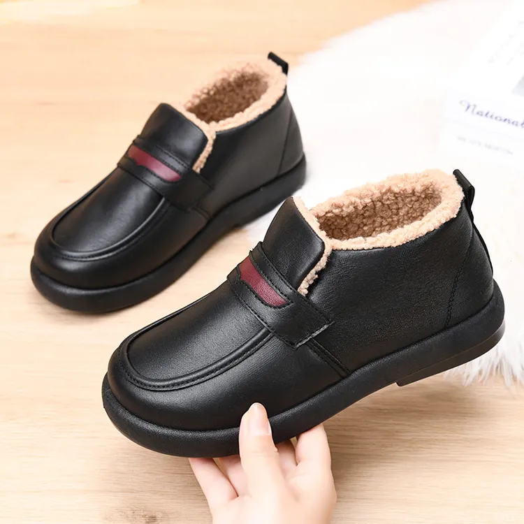 冬季新款老人鞋加绒加厚保暖休闲软底防滑妈妈鞋棉靴棉鞋女棉鞋