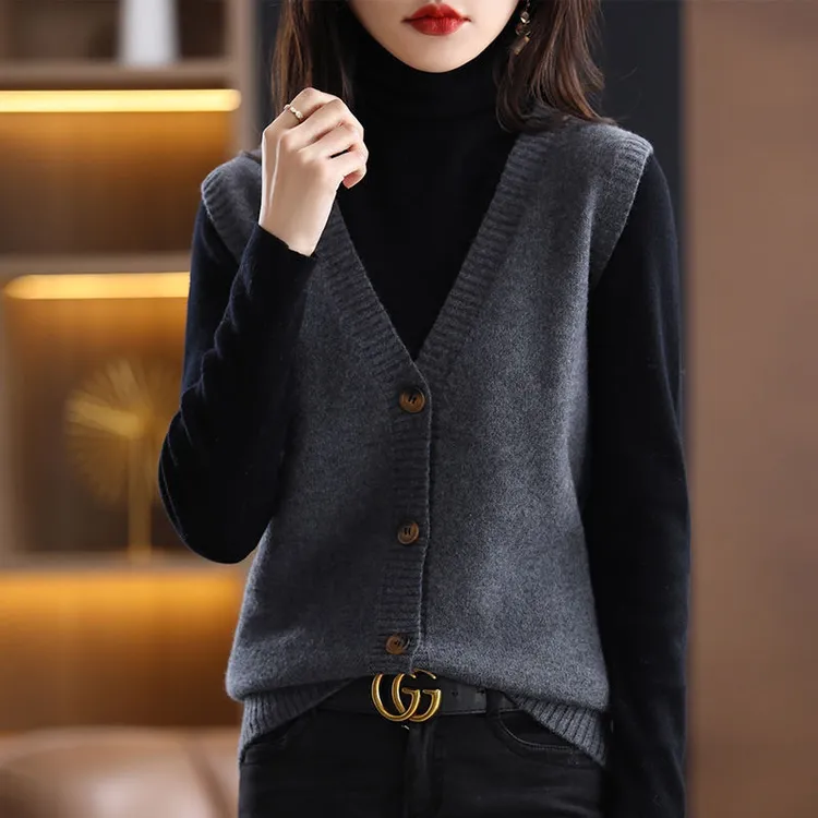 V领马甲女秋冬季2025新款叠穿洋气针织开衫内搭马夹背心毛衣女