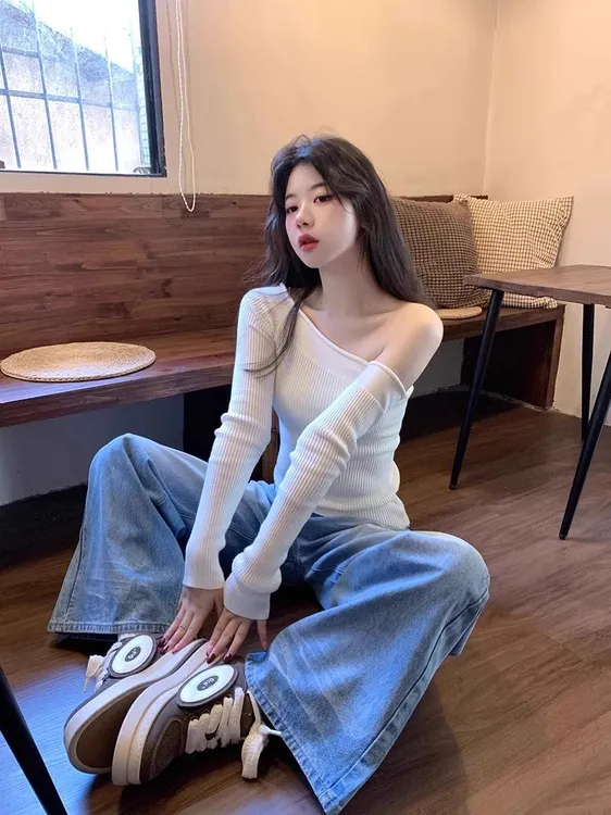 【现货】纯欲一字领露肩长袖针织t恤女早秋季性感辣妹修身白色上衣