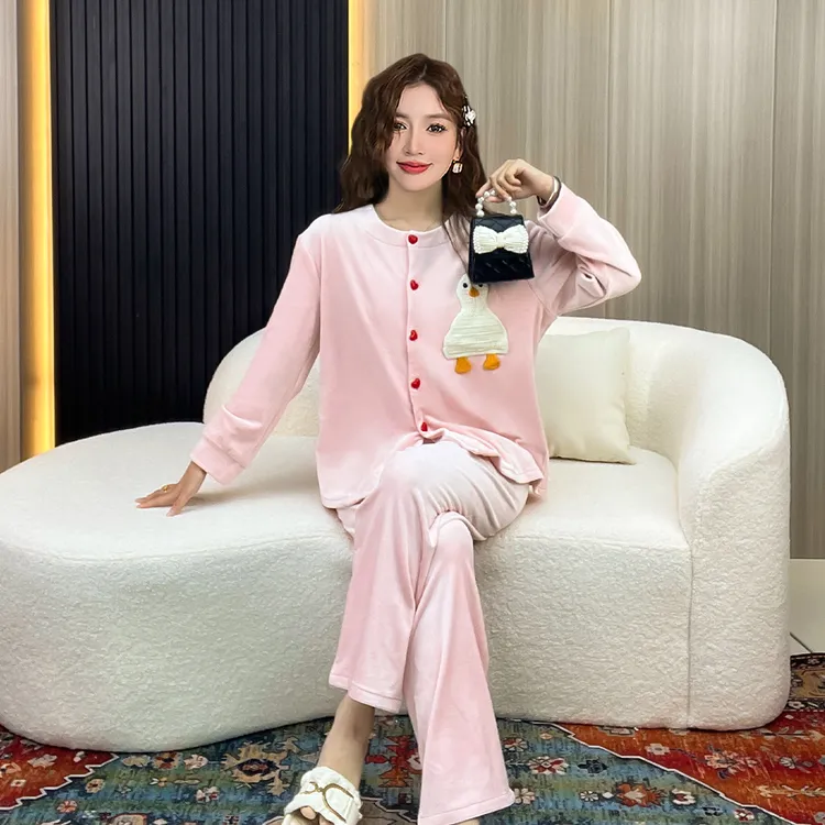 冬季海岛绒睡衣女保暖加厚小香风长袖套装大码宽松秋冬天家居服