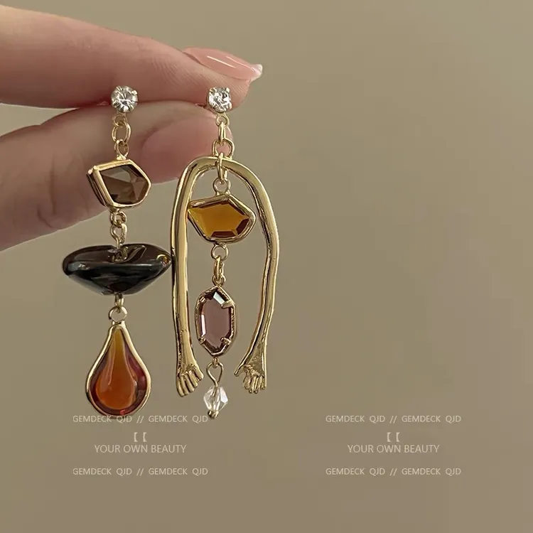 合金耳饰 法式复古几何水晶耳环女小众设计感高级不对称耳钉耳饰