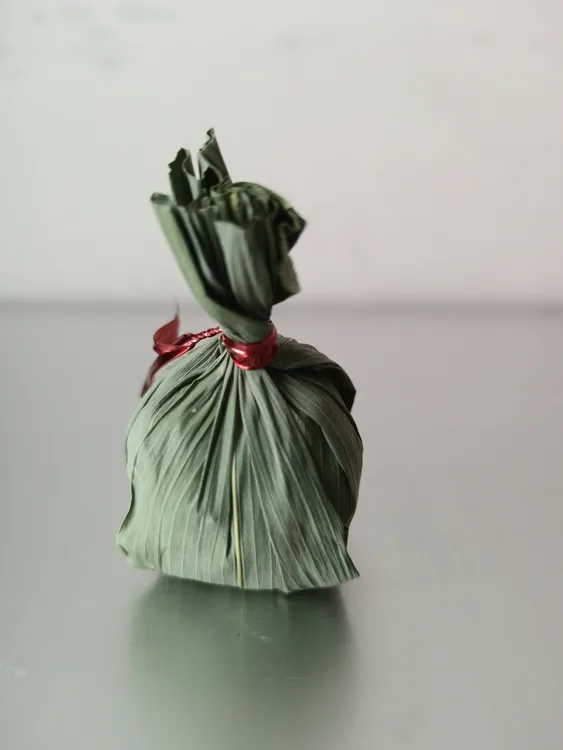 邦东龙珠，回甘不错，慢慢出蜜香，耐得住收藏