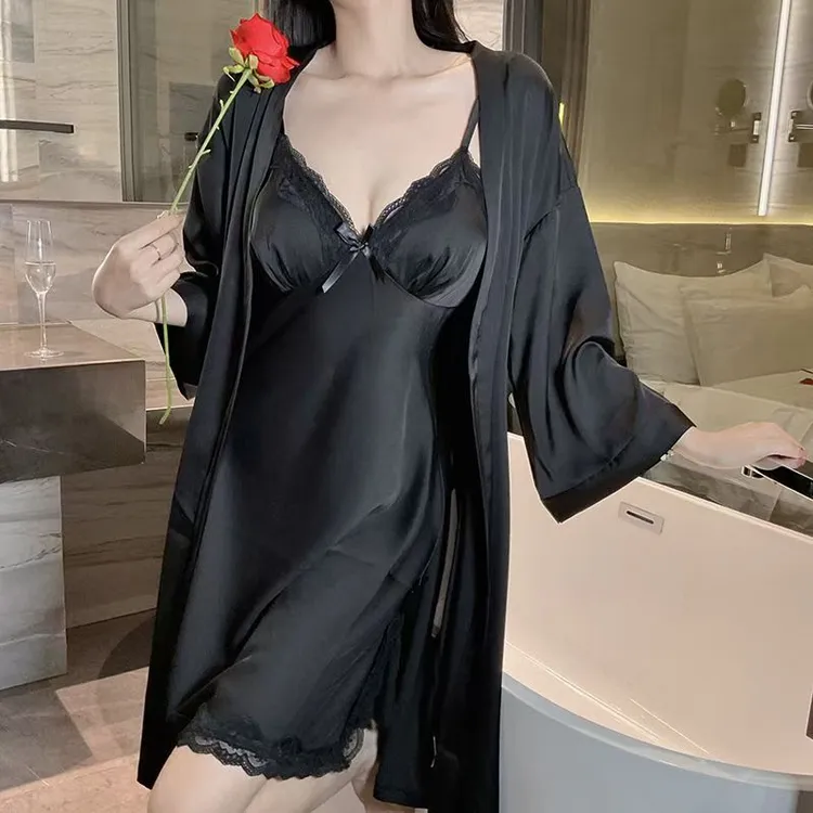 性感睡衣女款冰丝绸吊带睡裙春秋网红纯欲风蕾丝女士薄款套装大码