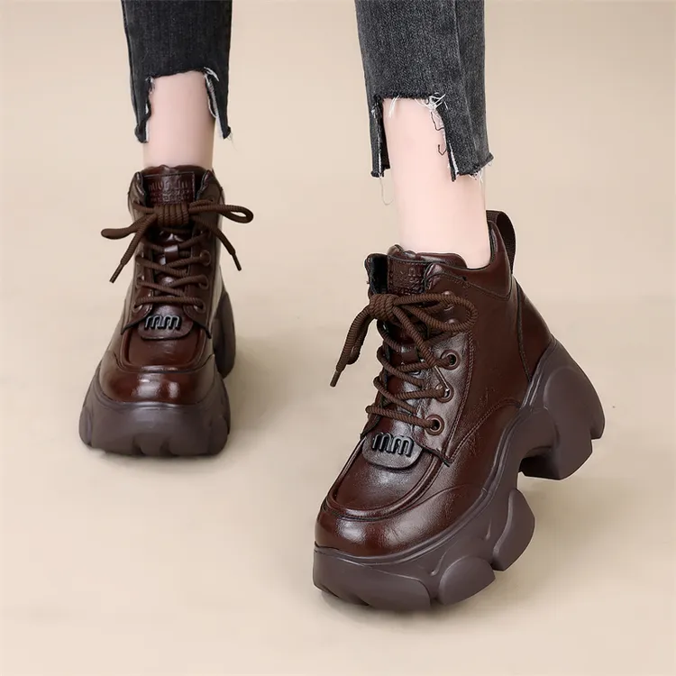 复古厚底真皮马丁靴女2024新款秋冬英伦风短筒单靴加绒增高女靴子