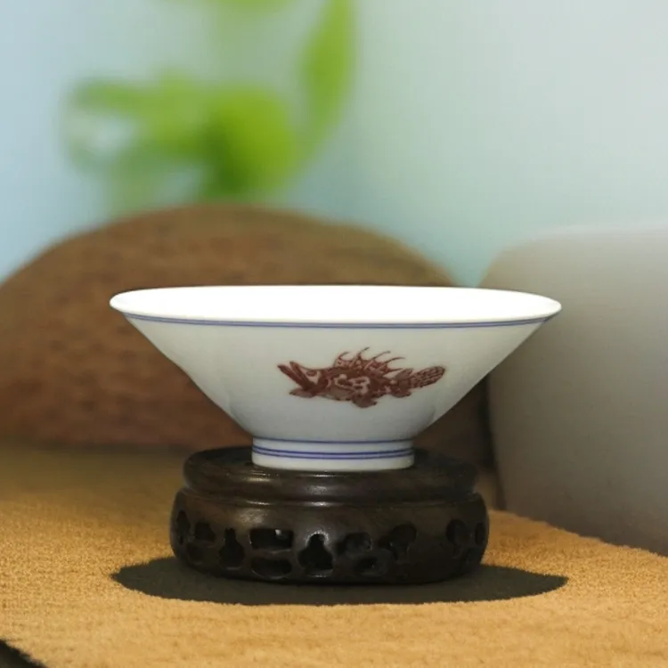 青花釉里红鳜鱼斗笠盏口径10.3厘米高4厘米