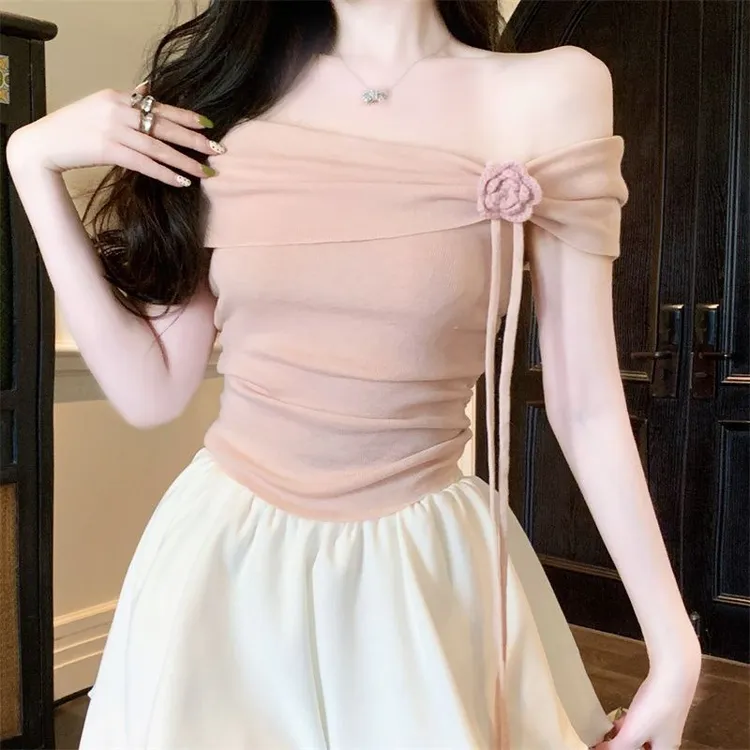 针织衫短款修身收腰上衣2025夏季新款法式气质名媛风一字肩配小花