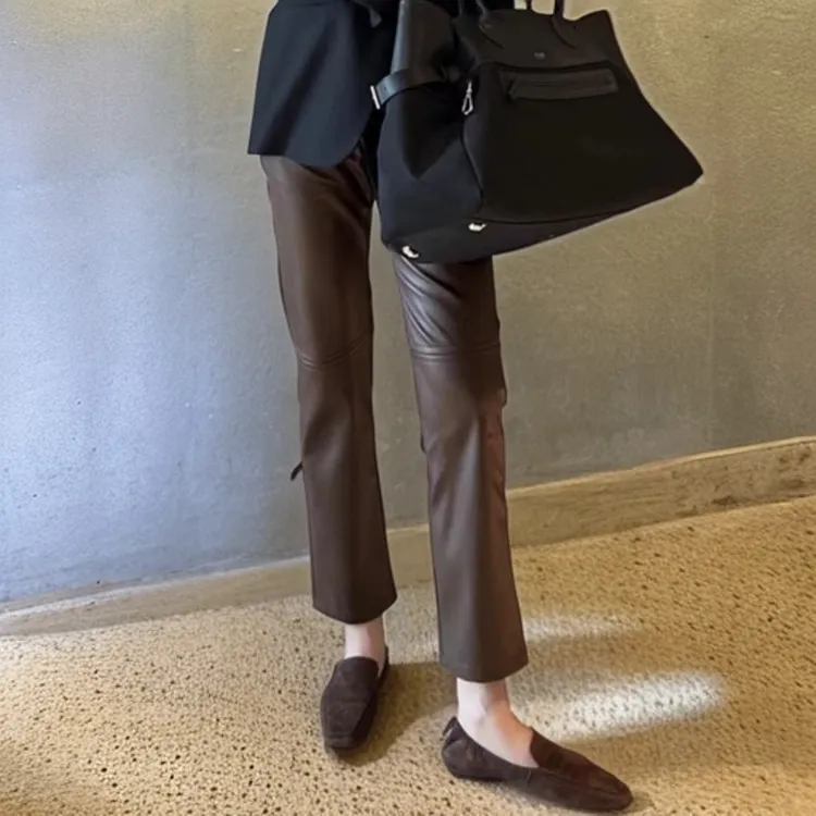 皮裤女秋冬季高档女裤休闲高腰裤子修容笔磨毛烟管裤显瘦九分裤