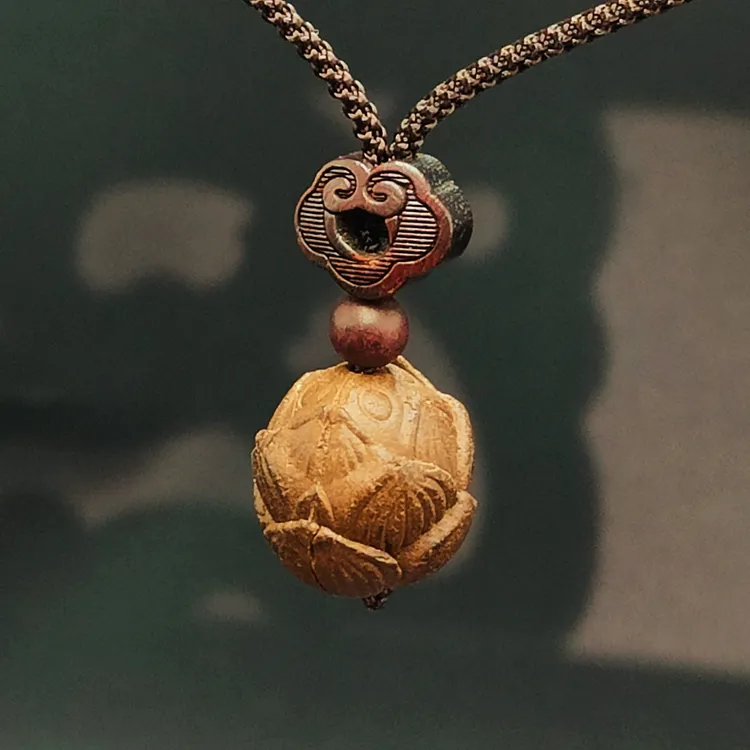 古法合香莲花珠颈链