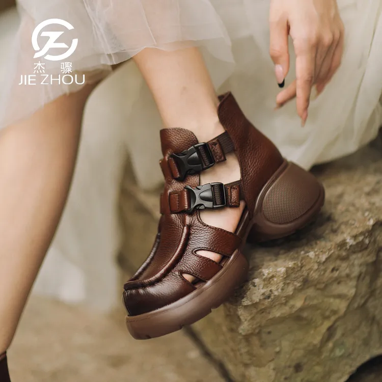 杰骤夏季款复古真皮包头凉鞋女外穿女士牛皮舒适软底镂空透气短靴