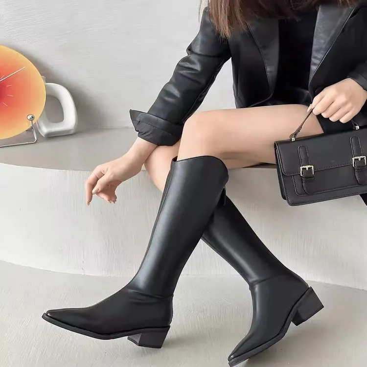 新款撤柜清仓时尚女长靴粗跟跟尖头气质名媛冬季23M536-2