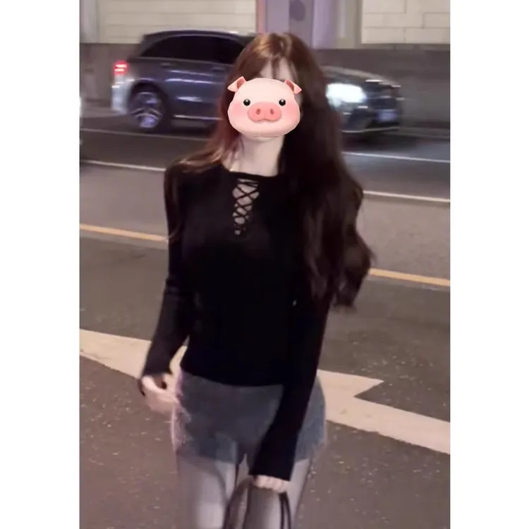 高级感黑色镂空麻花针织衫女秋冬2024新款修身内搭毛衣打底衫上衣