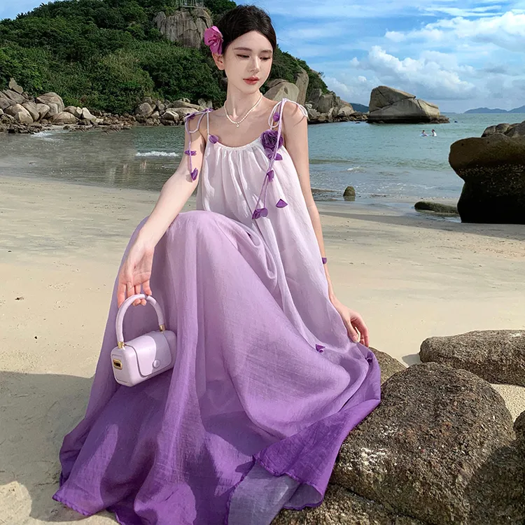 渐变立体花朵超好看出游度假宽松吊带连衣裙