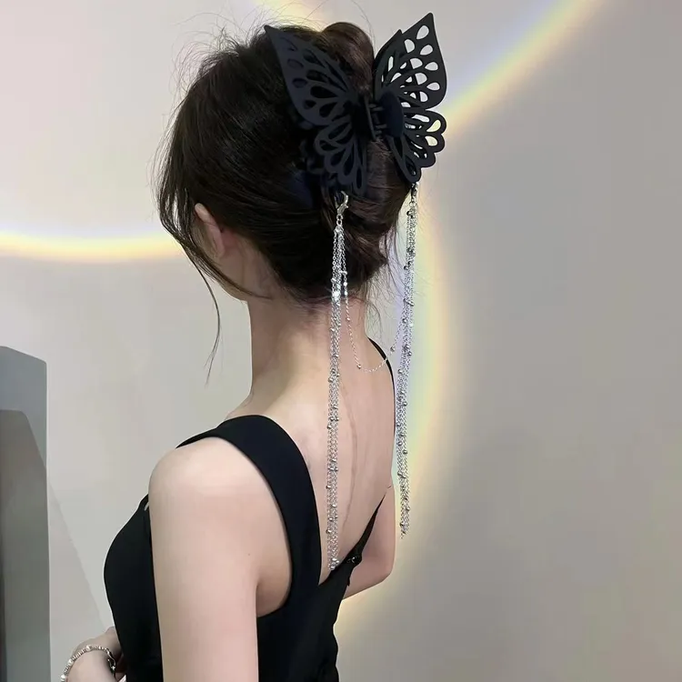 时尚设计蝴蝶镂空ins流苏抓夹超大半扎鲨鱼夹小众流苏盘发发饰