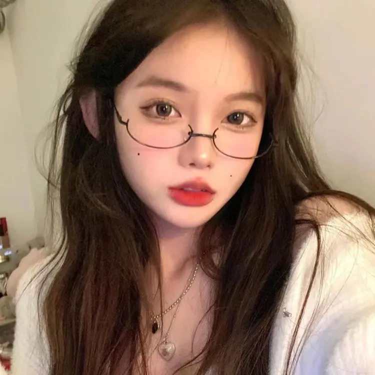 二次元软妹半框眼镜无镜片日系拍照造型搭配可爱萌妹黑色框架女潮