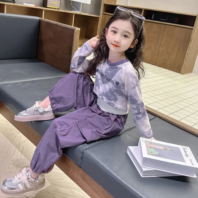 女童扎染套装洋气春秋款儿童时髦女宝宝卫衣工装裤时髦三件套潮