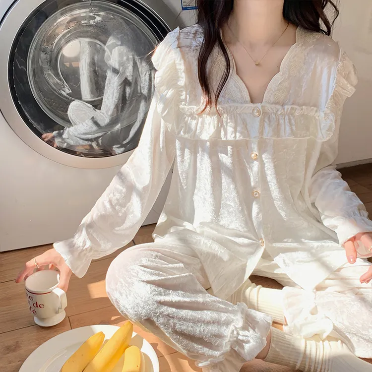 2025秋冬季新款金丝绒睡衣女长袖甜美蕾丝气质宫廷风可外穿家居服