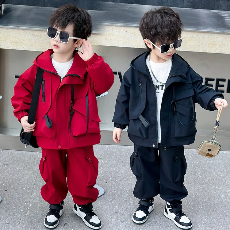 男童运动加绒套装儿童冲锋衣外套小男孩加厚工装裤春秋两件套帅气