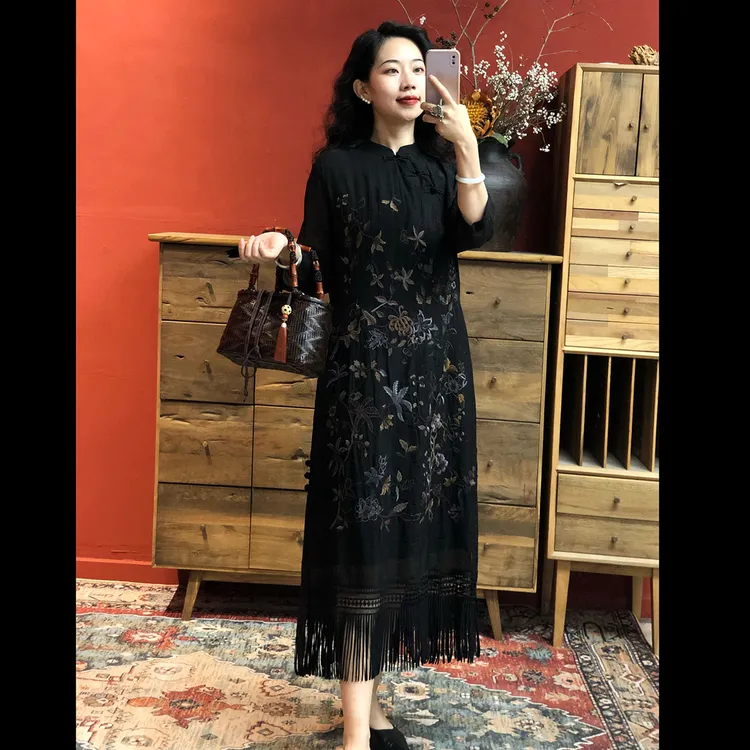 【羊在在】国风民族风春夏新品重工刺绣原创斜襟盘扣连衣裙L739