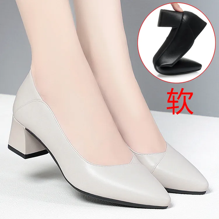 空姐久站不累粗跟工作鞋白色软底舒适中年妈妈鞋单鞋女鞋皮鞋春秋