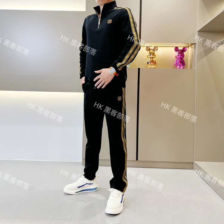25男士春季运动轻奢潮流休闲棉质立领运动服长袖男装休闲套装3102