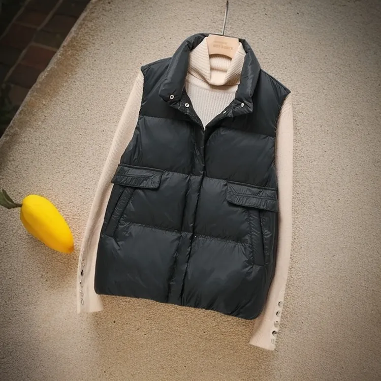 轻薄羽绒马甲女秋冬季新款百搭时尚坎肩韩版潮流外穿羽绒服女马夹