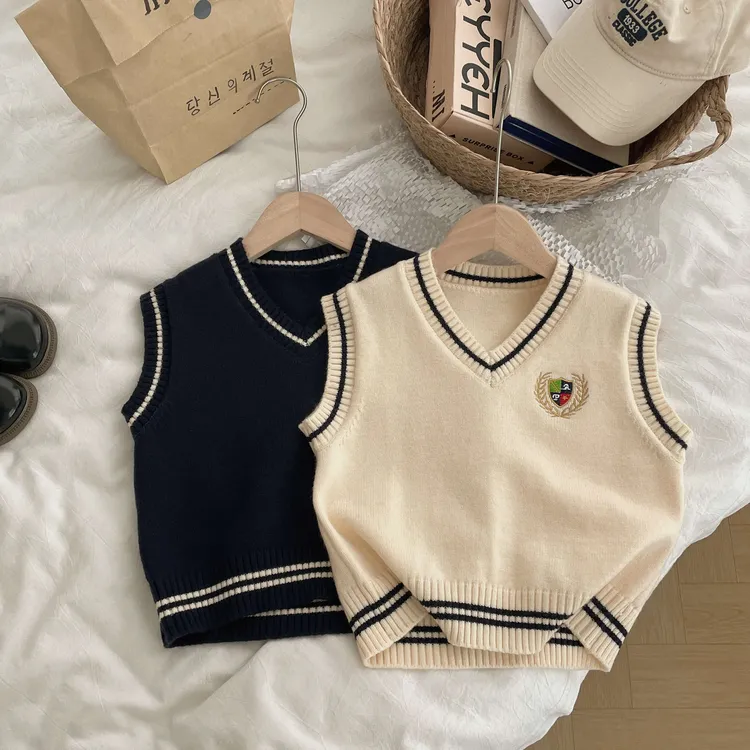 笨舒舒2025春秋新款韩范百搭儿童毛衣马甲学院风休闲宽松针织马甲