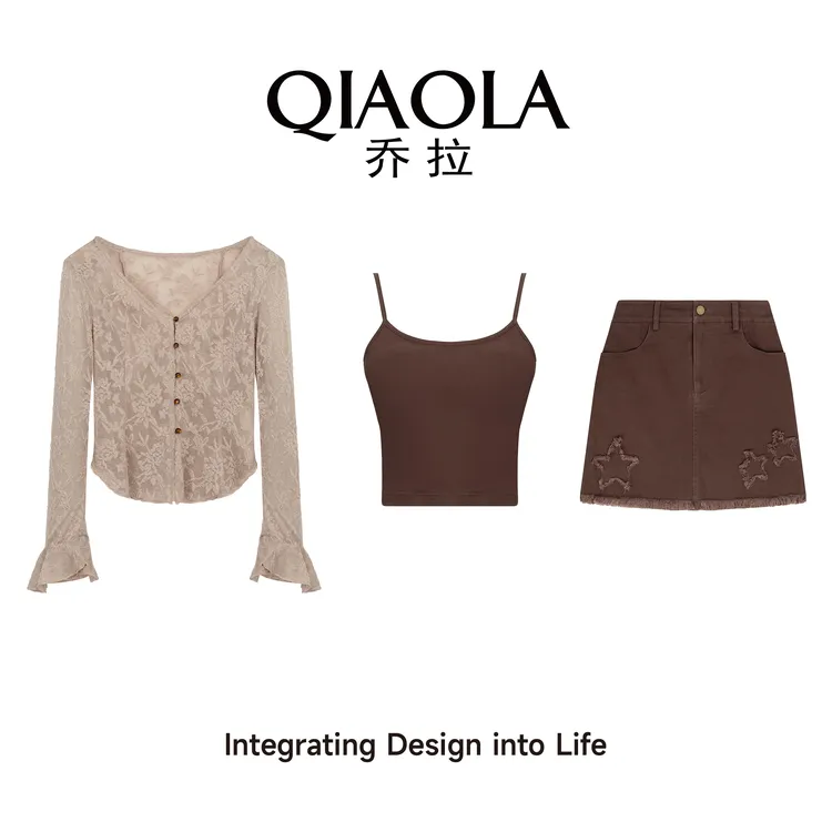 QIAOLA/乔拉【蓓蕾织梦】秋梦蕾丝针织五角星刺绣遮肉显瘦套装预售