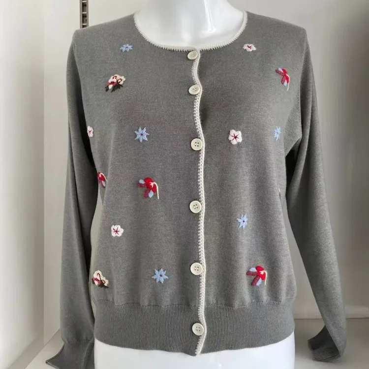 纯山羊绒80支精仿手工绣花开衫