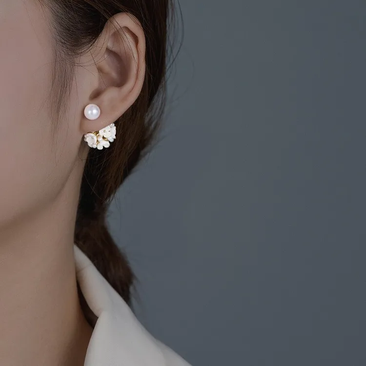 金美澳 铜合金仿珍珠耳饰 2025年新款高级感时尚气质花朵耳环耳钉