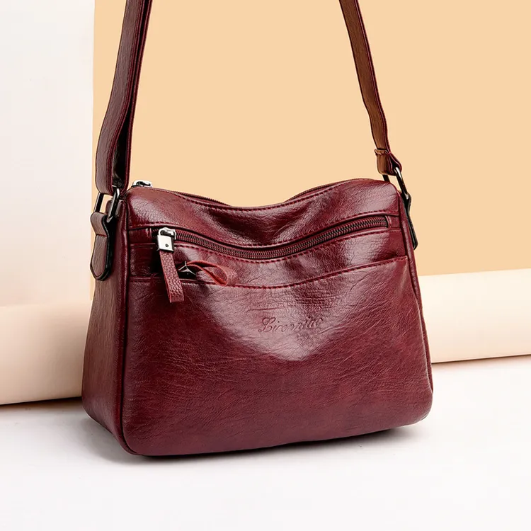 中年妈妈真皮女包时尚冬新款简约百搭单肩斜挎包大容量婆婆软皮包