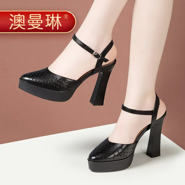 澳曼琳形体步态训练鞋2025新款防水台高跟粗跟中空包头软底凉鞋女