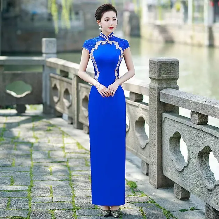 走秀旗袍长款2024年春夏长旗袍高开叉舞台大码演出服高端气质旗袍