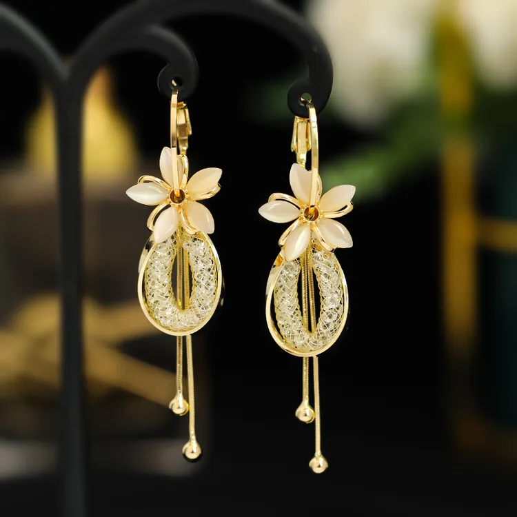 沐蓝 铜合金合成锆石耳饰 潮流时尚百搭款花朵长流苏时尚精致耳环