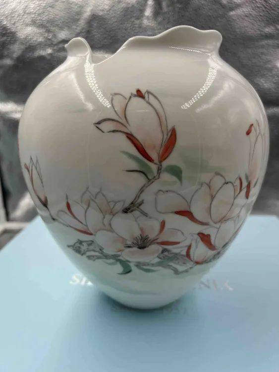 12头玉兰富贵手绘花瓶