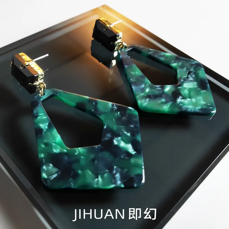 铜合金亚克力耳饰 ♦橄榄绿时尚斑纹耳环 简约菱形百搭耳坠 Y-3711
