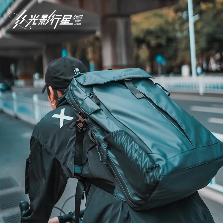 GYXX/光影行星宙斯背包男双肩包书包电脑包旅行大容量篮球头盔包