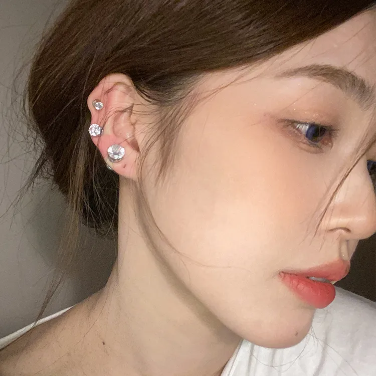 铜合金合成锆石耳饰 锆石磁吸石耳蜗夹无耳洞闪钻耳夹耳骨夹百搭