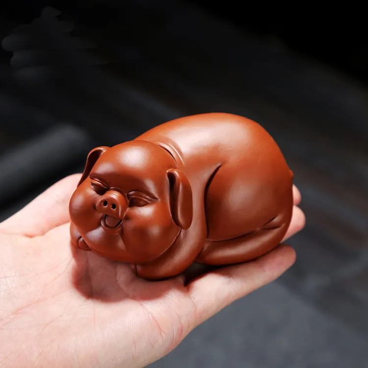 猪茶宠精品可养手工朱泥福气猪生肖福猪茶玩雕塑大红摆件创意陶瓷