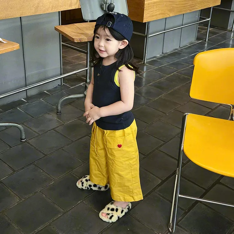 壹妈韩版童装女童夏季多巴胺套装儿童时髦拼色背心黄色工装裤长裤