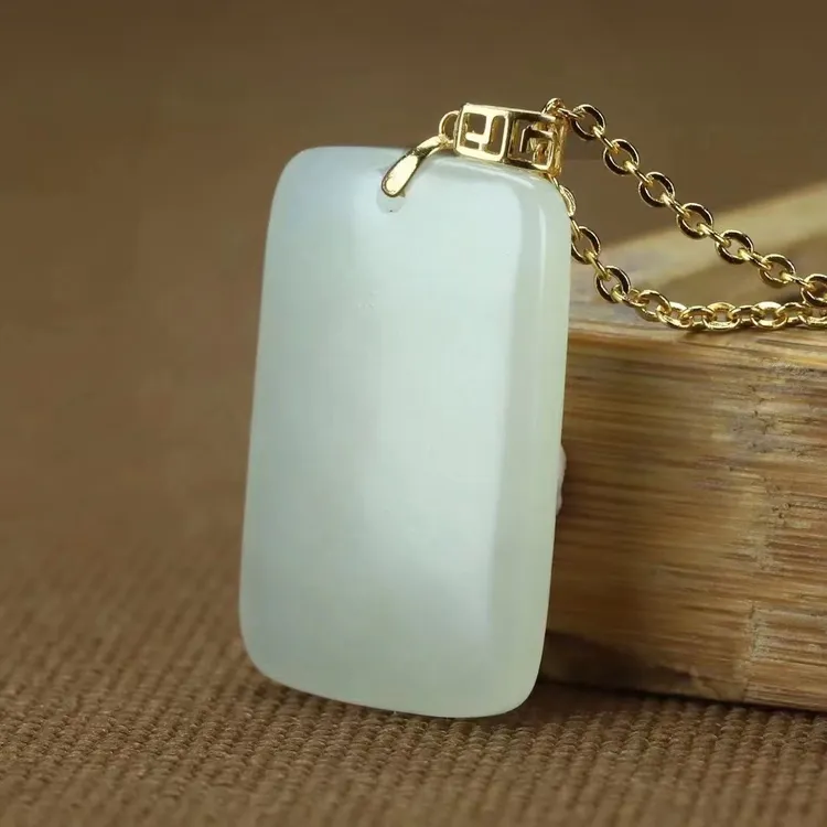 天然和田玉青白玉平安无事牌吊坠女款项链玉石颈链送银链子送证书