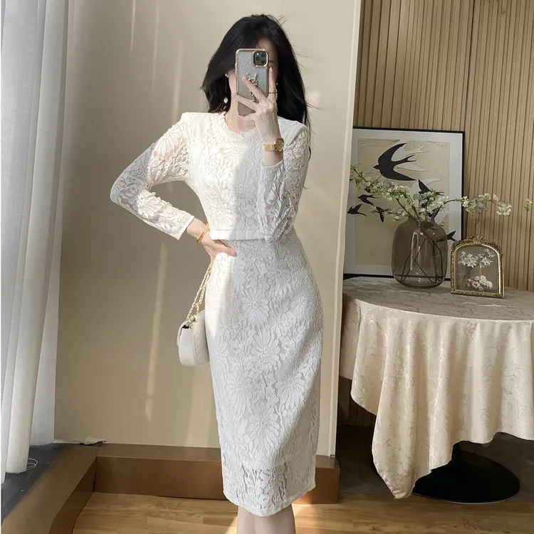 春秋装新款气质蕾丝连衣裙轻奢小众高级感修身复古精致小香风裙子