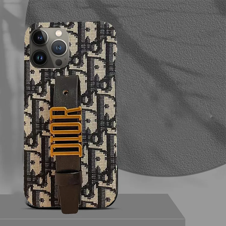 适用苹果16promax手机壳新款iPhone13女高档奢华15腕带刺绣14防摔