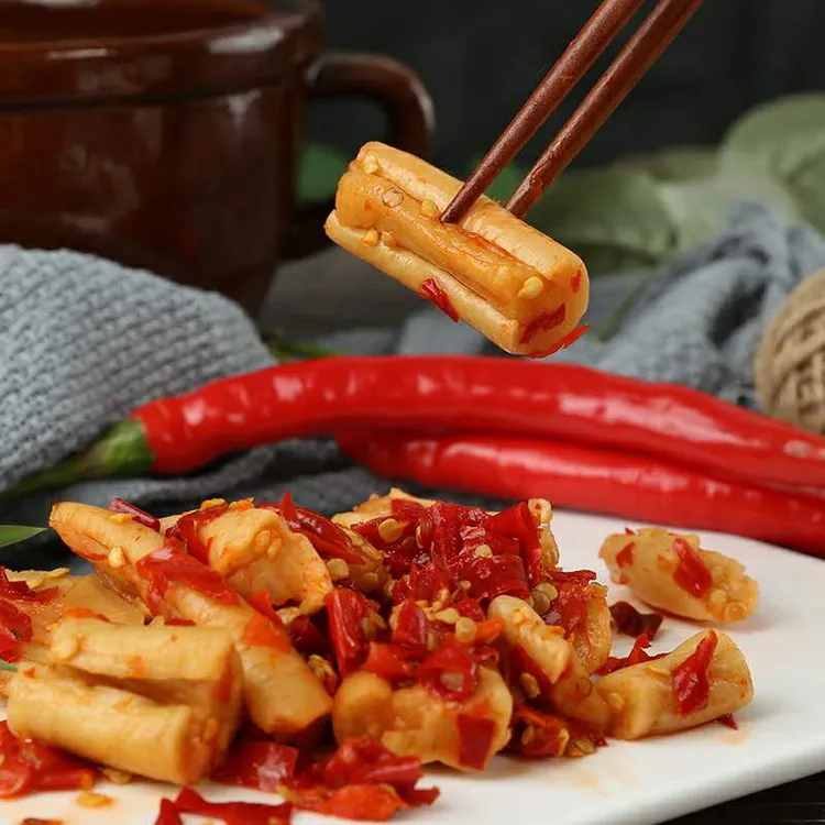 湖南特色美食萝卜条500g瓶装手工自制萝卜块萝卜干拌面拌饭下饭菜