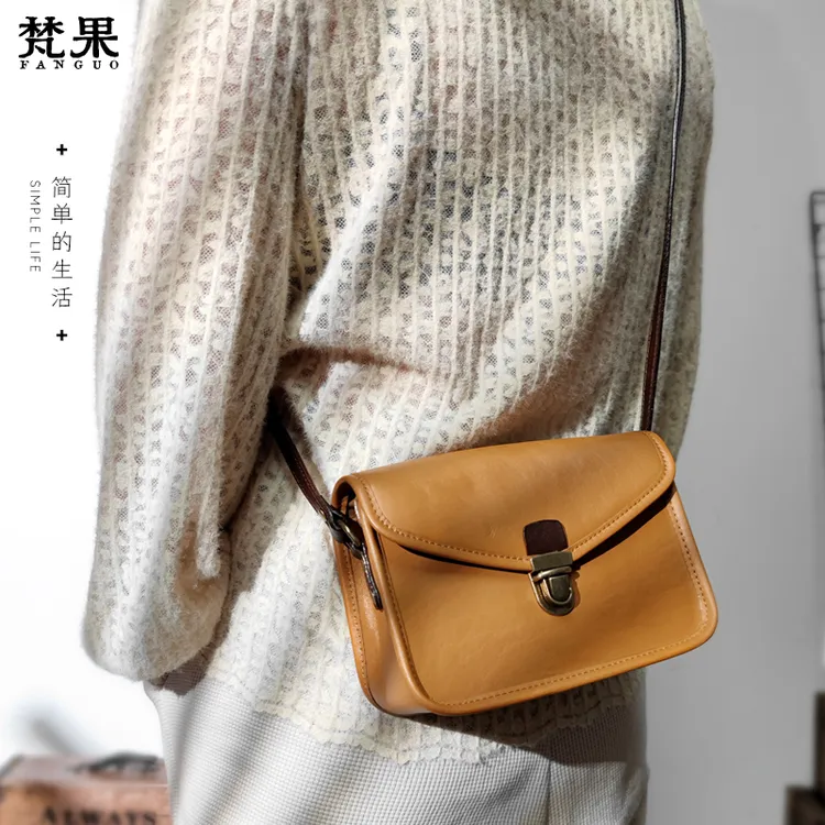 真皮斜跨复古小方包女士头层植鞣牛皮手机包小众单肩包百搭小包潮