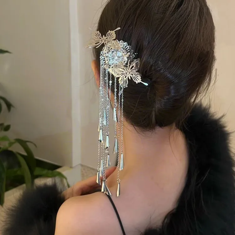 蝴蝶风铃发钗小众发簪双股蝶恋花步摇发叉u型盘发发饰簪子盘头发