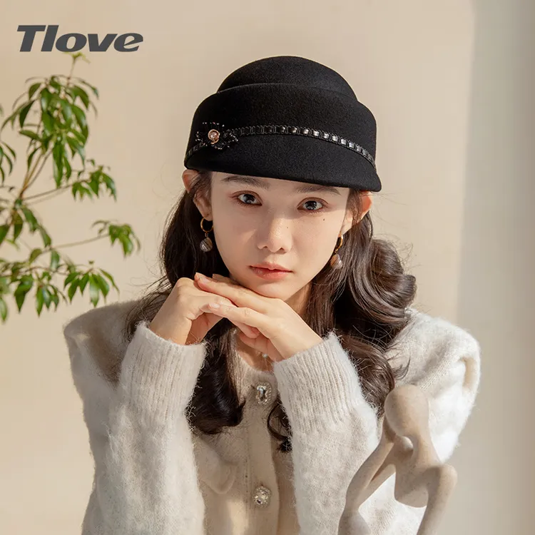 9146时尚百搭秋冬季新款羊毛帽子女士黑色复古韩版减龄保暖马术帽